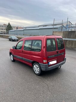 Citroen Berlingo 1.4i - 2008 - - 4