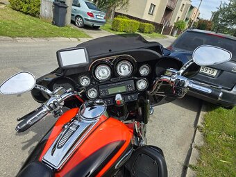 Harley davidson electra glide cvo flhtcuse2 - 4