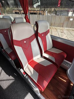 MERCEDES-BENZ TRAVEGO RHD-M 14 metrů - 4