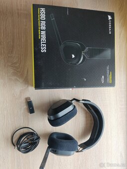 Corsair HS80 RGB Wireless bezdrátová sluchátka - 4