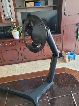 Stojan na monitor Samsung CHG70 - 4