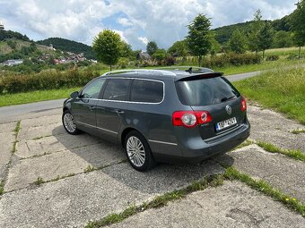 VW passat B6 2.0TDI CR - pěkná výbava - 4