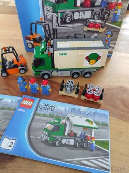 Lego 60020 City Cargo Truck - 4