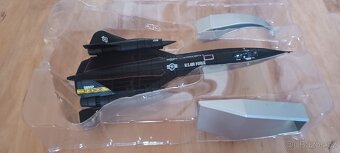 Kovový model letadla stíhačka Lockheed SR 71 - 4