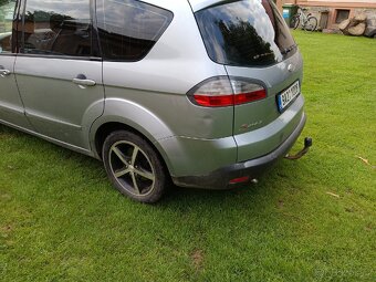Ford s max 2.0 103 kW 2009 - 4