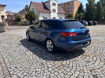 Seat Leon FR 2.0 tdi 110kw - 4