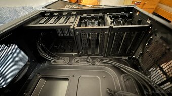 PC Bedna/case Corsair CARBIDE 500R s 4 ventilátory - 4