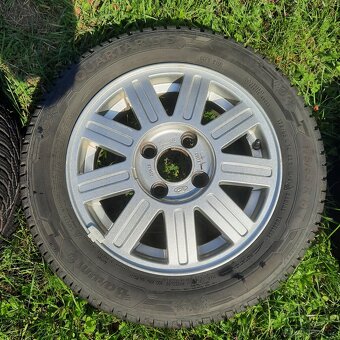 Celoroční pneu 175/65R14T na alu discích – Ford Fiesta 5.gen - 4