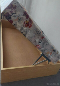 Čalouněná válenda s úložným prostorem za odvoz - 4