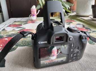 CANON EOS 2000D - 4