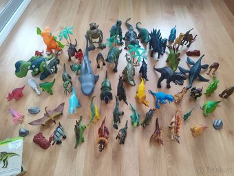 Dinosauři hračky - 4