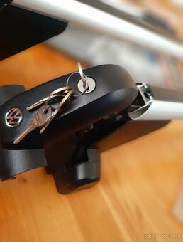 Vw Passat b5.5 sedan  / original příčníky + nosiče kol.. - 4