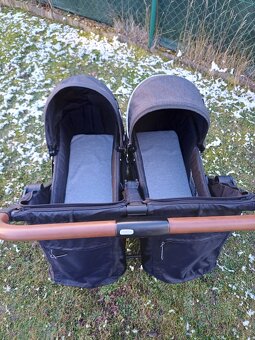 Kočárek pro dvojčata - 4