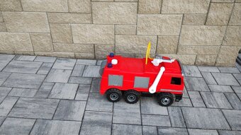 Prodám dětské hasičské auto. - 4