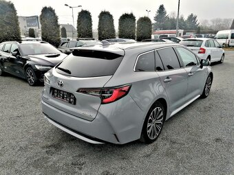 Toyota Corolla 1.8 Hybrid Premium - 4