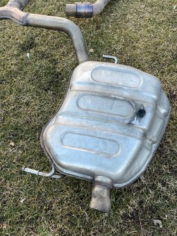 Octavia RS 245 originál výfuk - 4