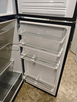 Boxová Chladnička s mrazničkou LIEBHERR - 4