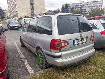 Vw sharan 1.9 TDi 85kw ( 7 míst ) - 4