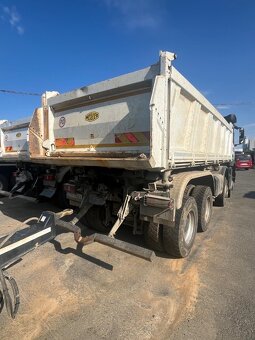 Mercedes Arocs - 4