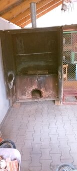 Dřevěná udírna - 4