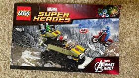 LEGO Super Heroes 76017 Captain America vs. Hydra - 4