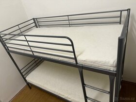Dvoupatrová postel / palanda kovová - 4