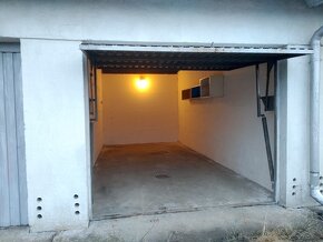Pronájem garáže 18 m2, Hradec Králové - Pouchov. - 4