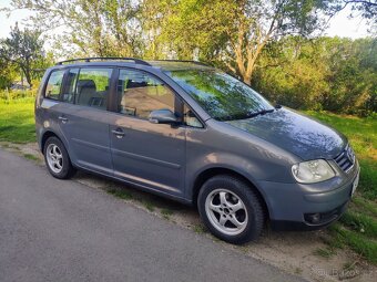 Volkswagen Touran 1.6i, PĚKNÝ STAV, TOP CENA - 4