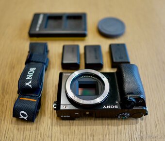 Sony Alpha A6000 - 4