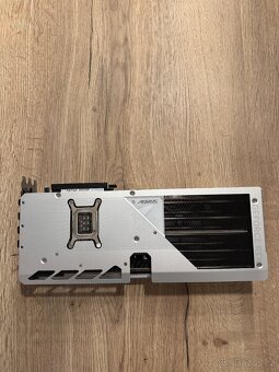GIGABYTE Aorus Master ICE RTX 5080 - 4
