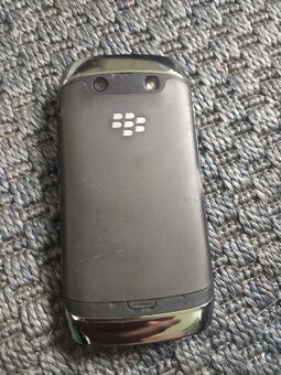 Prodám BlackBerry - 4