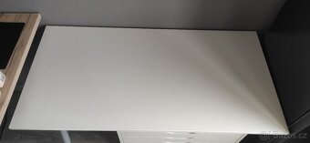 Stůl IKEA Thyge - 4