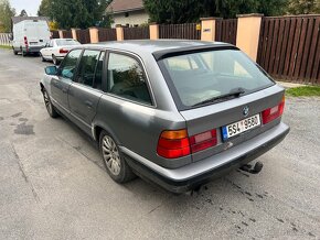 BMW E34 525TDS manuál - 4