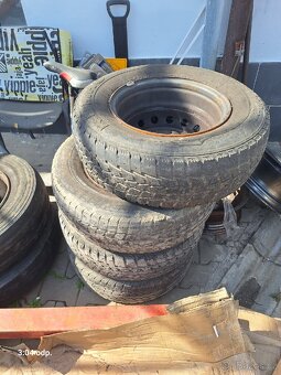 Dysky s pneu 225/70r15 c - 4