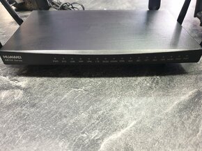 2x LTE WIFI ROUTER Huawei - 4