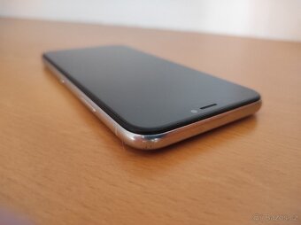 iPhone X 64 Gb (na díly nebo odblok) - 4