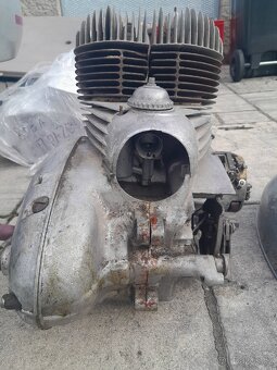 Motor jawa 350-360 panelka - 4