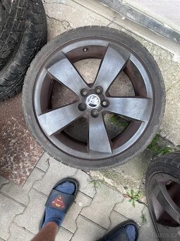 Letní sada alu kol Fabia 3 - R17 205/40 R17 - 4