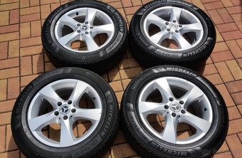 Zimní sada MERCEDES W447 pneu 235/55/17 r.v. 2024 90% vzorku - 4