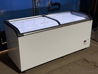 Pultový mrazák 600L 1750×675×850mm - 4