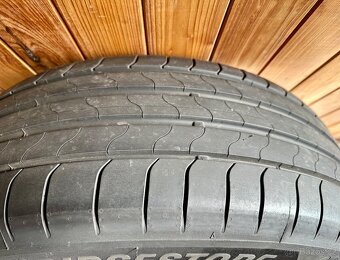 ALU kola Toyota - sada pneu 225/55 R18 - 4