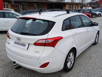 Hyundai I30 1.6 i , 88 kW benzín, 2012 - 4