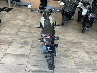 Zontes GK 125 Scrambler 2025 Drátěný kola - 4