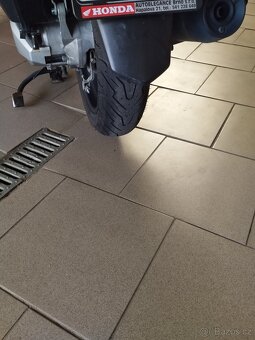 Skútr Honda PCX 125 - 4