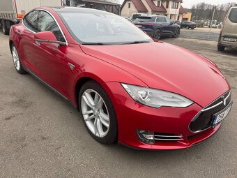 Tesla S85 r.v.2016 , ČR , 220000 km - 4