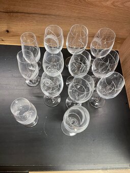 Sklenicky na vino - 4