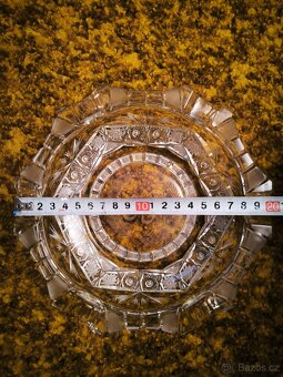 Broušená skleněná mísa 50 - 4