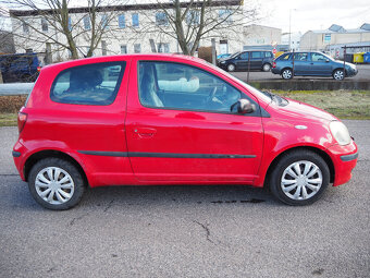 Toyota Yaris 1.0 AUTOMATICKÁ převodovka - 4