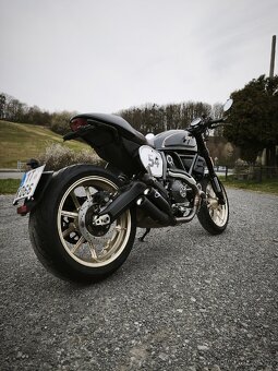 Ducati Scrambler Cafe Racer - 4