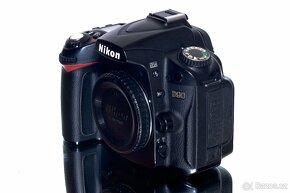 Nikon D90 TOP STAV - 4